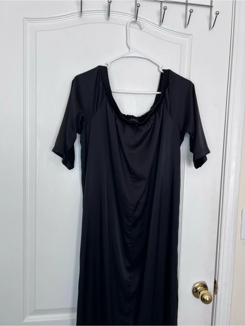 Verda Women's Black Off-Shoulder Maxi Dress size 44